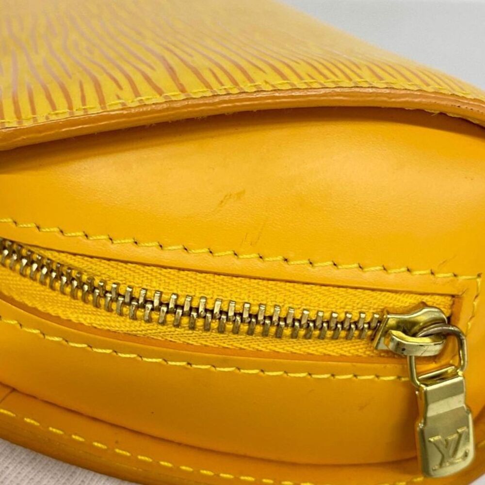 Louis Vuitton Dauphine Yellow Leather Clutch Bag (Pre-Owned) - Picture 9 of 10
